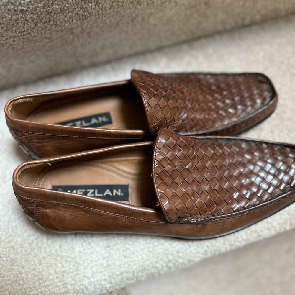 Men’s Mezlan Brown Leather Loafers with Intricate Weaving 🆕 - Picture 11 of 12